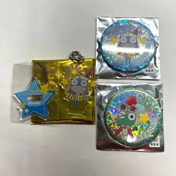 개구리 중사 케로로 콜라보 카페 트레이딩 홀로 캔뱃지 아크릴 스탠드 키링