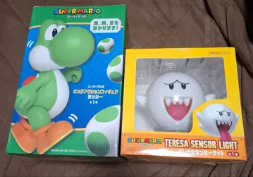 슈퍼 마리오 요시 피규어 & 테레사 센서 라이트