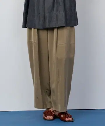 HOUSE OF LOTUS 큐프라 새틴 폼 팬츠