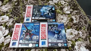 로봇혼 듀얼 건담 & 스트라이크 건담 & 에일 스트라이커 세트