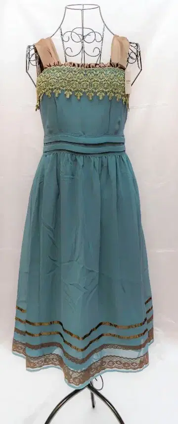 axes femme 원피스 걸리시 클래시컬 레이스 M 사이즈 새상품