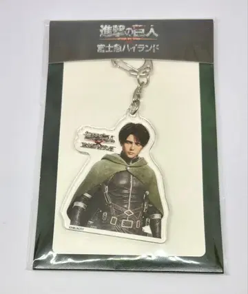 진격의 거인 후지큐 하이랜드 아크릴 키링 리바이