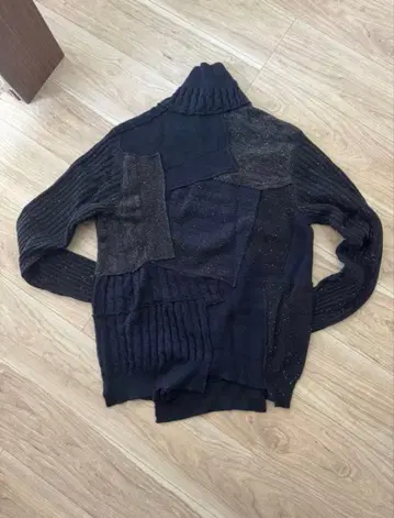 MAISON FLANEUR 패치워크 터틀넥 니트