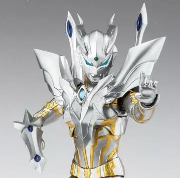 S.H. 피규아트 울티메이트 샤이닝 울트라맨 제로