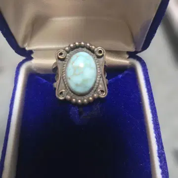 터콰이즈 반지 칼빈 마르티네즈