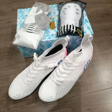 CR7 축구화 43 화이트/블루/핑크