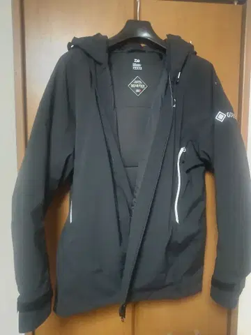 다이와 DW-1823 윈터 자켓 상하의