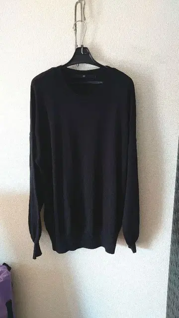 드롭 숄더 썸머 니트 NOID