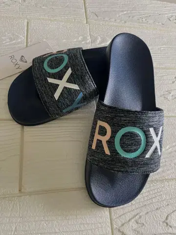 [새상품] ROXY 스포츠 샌들 다크 그레이/네이비