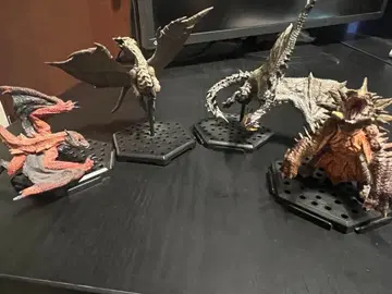 몬스터 헌터 스탠다드 피규어 분노 ver 4체 세트