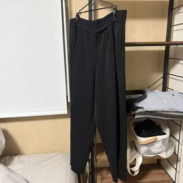 이세이 미야케 맨 블랙 슬랙스