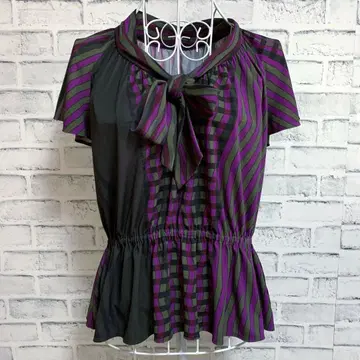 [ wb ] 더블비 올 패턴 리본 페플럼 블라우스