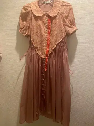 MIKIOSAKABE 꽃무늬 반팔 원피스