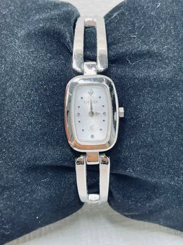 가동품 시티즌 xC 크로스시 에코드라이브 1P다이아 렉탱귤러