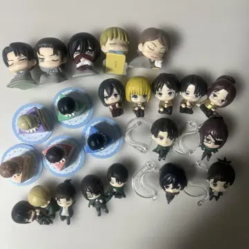 진격의 거인 가챠 오네무땅 기다림 네무라세타이 캡슐 피규어 등