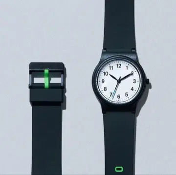 손목시계 시티즌 x 훼미리마트 화이트