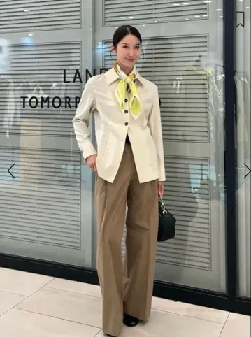 투모로우랜드 TB 치노 와이드 팬츠 2026SS 미사용 새상품 드로어