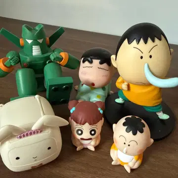 짱구는 못말려 피규어 묶음 판매