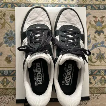 SKECHERS SPORT COURT 2.0