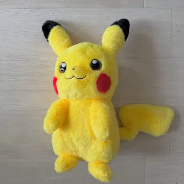 집에 있는 포켓몬 PIKACHU 말하는 피카츄 봉제 인형 포켓몬