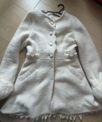 LIZLISA 코트 화이트