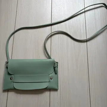 민트 그린 숄더백 balanco