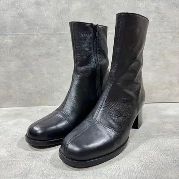 히미코 블랙 가죽 부츠 사이드 지퍼 23.0cm
