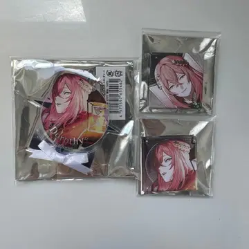 OVER REQUIEMZ 오바렉 도로시 아크릴 키링 캔뱃지