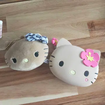 미사용 새상품 헬로키티 키링 파우치 2종 세트