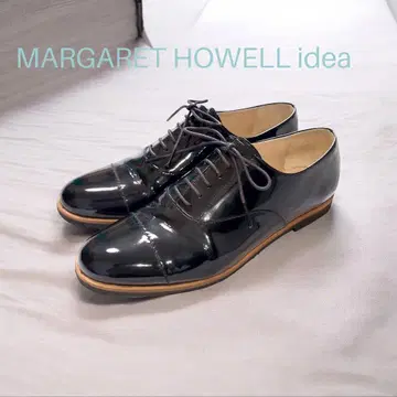 MARGARET HOWELL idea 블랙 레이스업 슈즈 에나멜