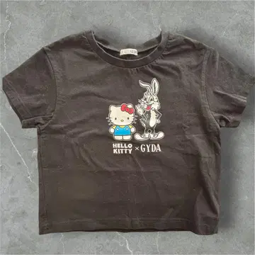 새상품 GYDA BUNNY 헬로키티 T셔츠 숏 기장 콜라보 한정품