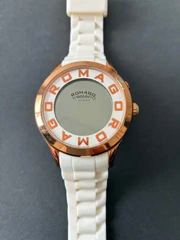 ROMAGO 아날로그 손목시계 화이트/골드