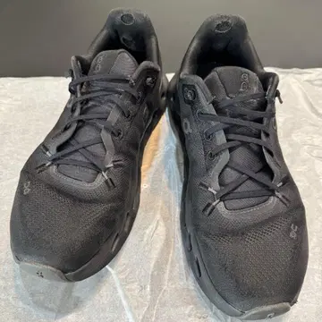 On Cloudtilt 온 클라우드틸트 스니커즈 블랙 24.5cm