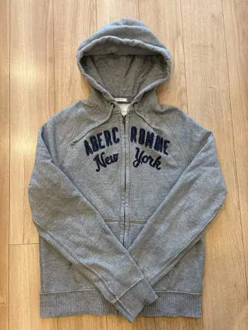 Abercrombie & Fitch 후드 부착 후드티 L