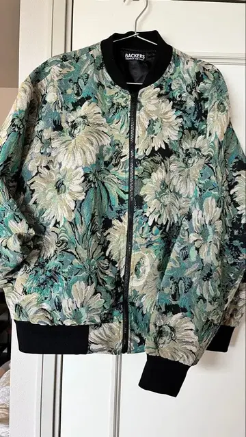 BACKERS 플라워 프린트 점퍼 사이즈 F