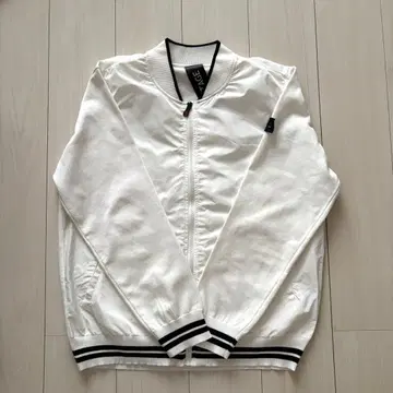 GSTAGE 집업 자켓 화이트 L 사이즈 새상품급