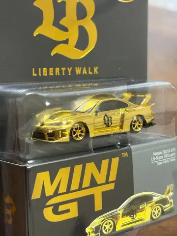MINI GT LB 실비아 실루엣 S15 타입2 골드 한정판