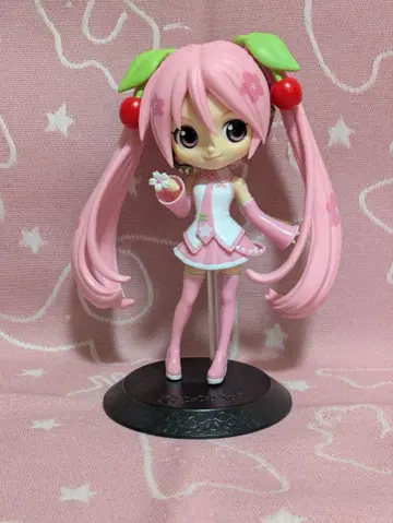 QPOSKET 벚꽃 미쿠 하츠네 미쿠 피규어