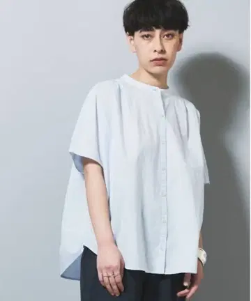 윔 가젯 반팔 백리본 오버 코튼 블라우스 옅은 스카이블루