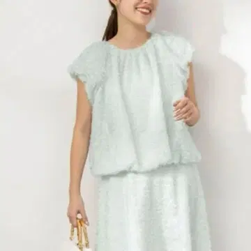 샤기 컷 자카드 상의 민트 그린