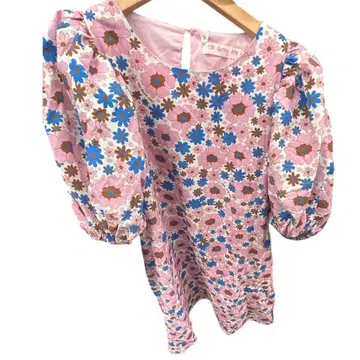 [ 가격 인하 가능 ] 오리지널 플라워 프린트 퍼프 드레스