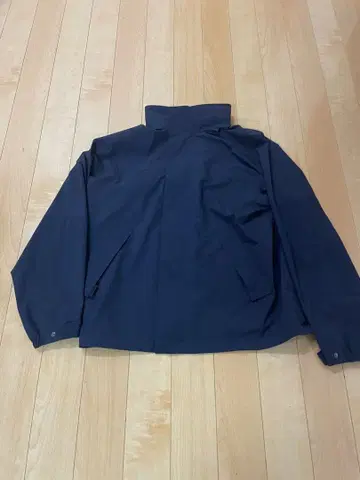 4/19까지 인하 1회 사용 UNIQLO JWA 윈드프루프 네이비