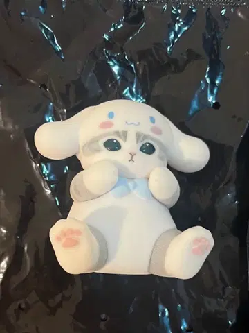 시나몬 시나모롤 모프 샌드 산리오 복슬복슬 플로키 피규어