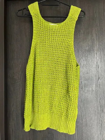 MAISON CHANTOISE 와이드 메쉬 니트 탱크