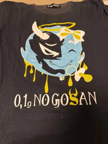 0.1g의 오산 티셔츠 미도리카와 유우