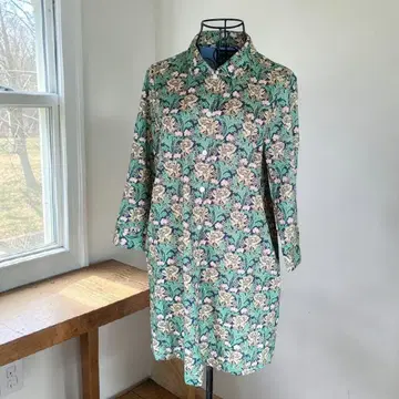 MINATONO TENRANKAI 리버티 꽃무늬 블라우스 튜닉