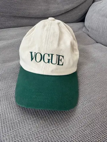 VOGUE Collection 화이트 그린 캡