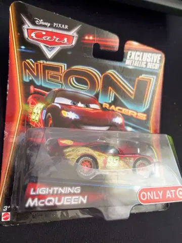 레어! Disney Cars Neon Racers 라이트닝 맥퀸