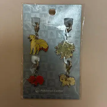 식스테일 & 나인테일 전국 도감 메탈 참 (4개 세트)