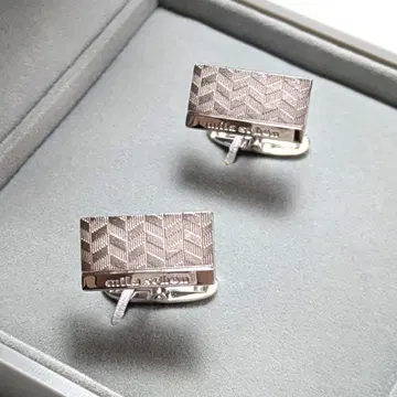 msc145 새상품 밀라 쇤 커프스 링크 실버 헤링본 사각형